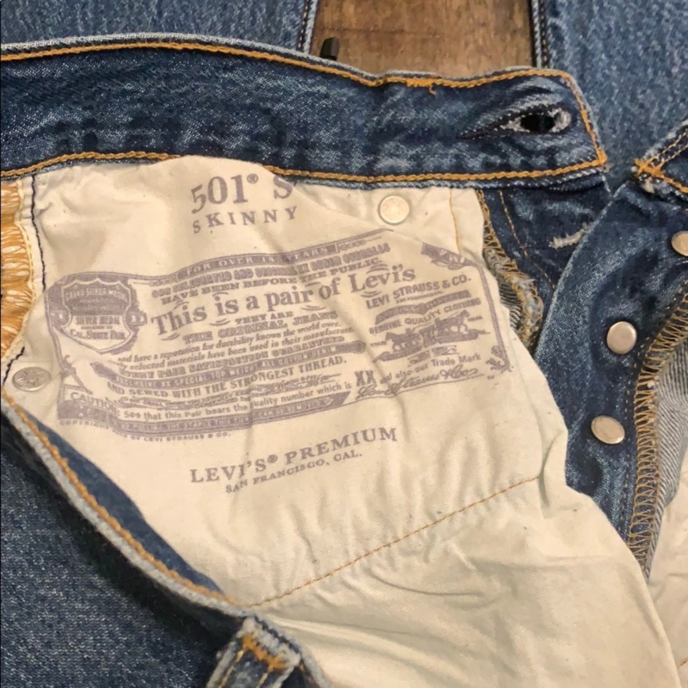 Levi’s 501 Skinny Jeans - Picture 12 of 12